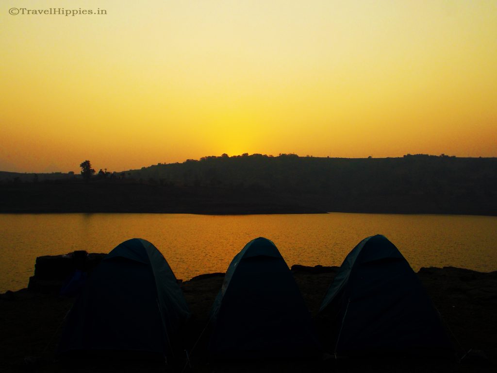 Bhandardara Lake camping