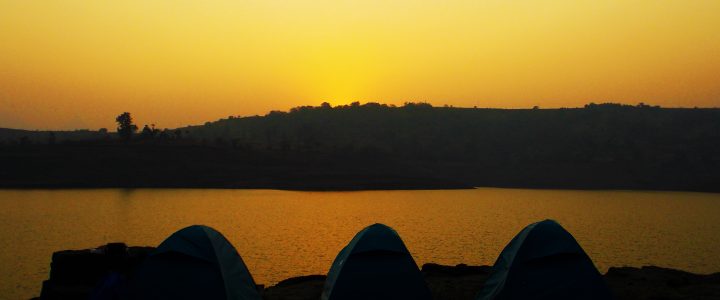 Bhandardara – Camping by the Lake Near Mumbai