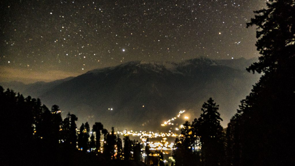 Camping near Manali 