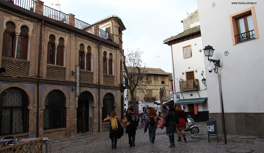 Hiking to the Gypsy Caves in Granada