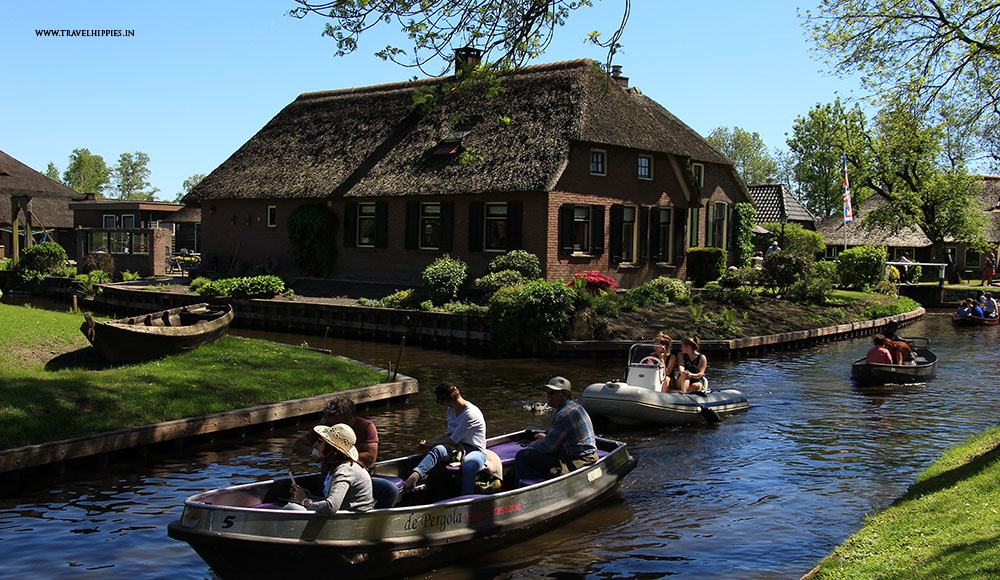 day trip from Amsterdam to Giethoorn